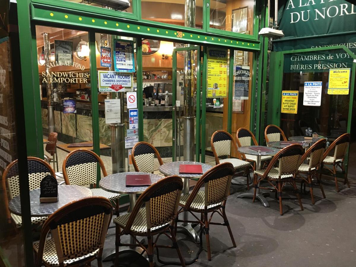 Hotel A La Pinte Du Nord Parigi Esterno foto